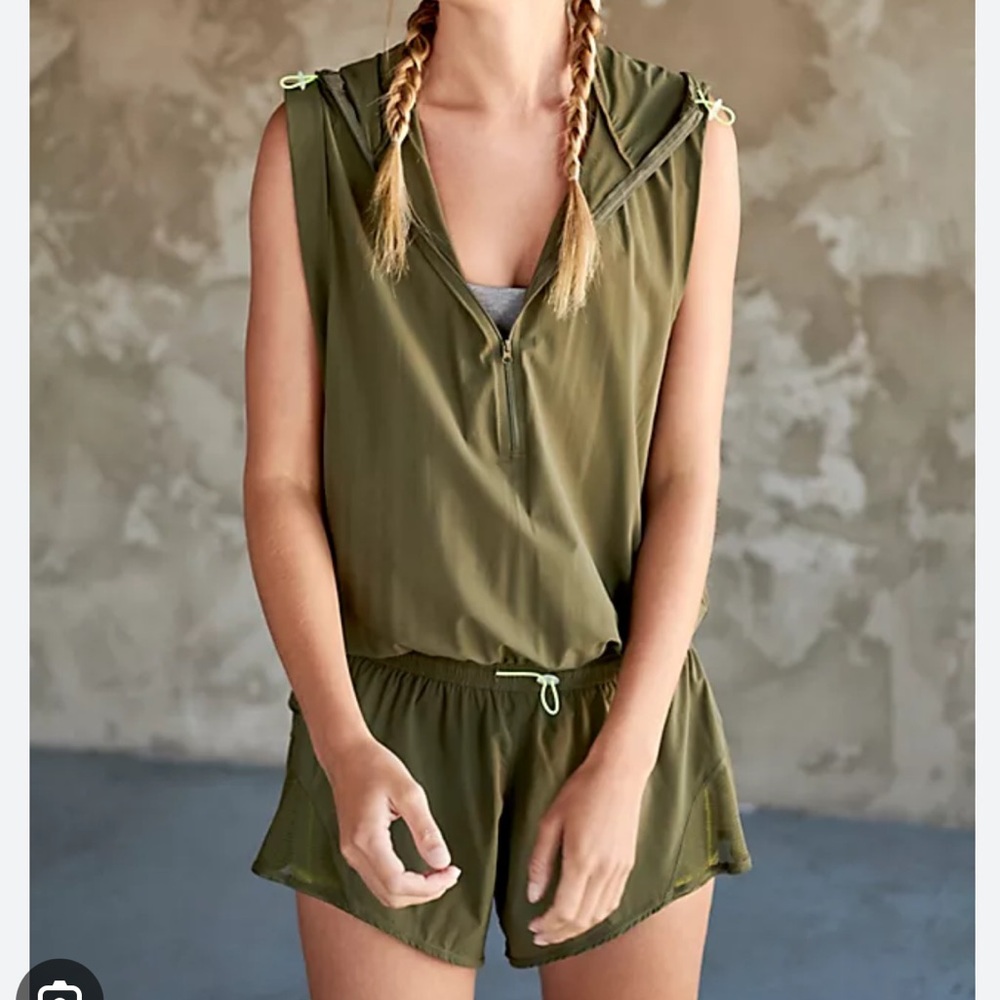 Free People FP Movement Going For A Runsie Athletic Romper Green Large L